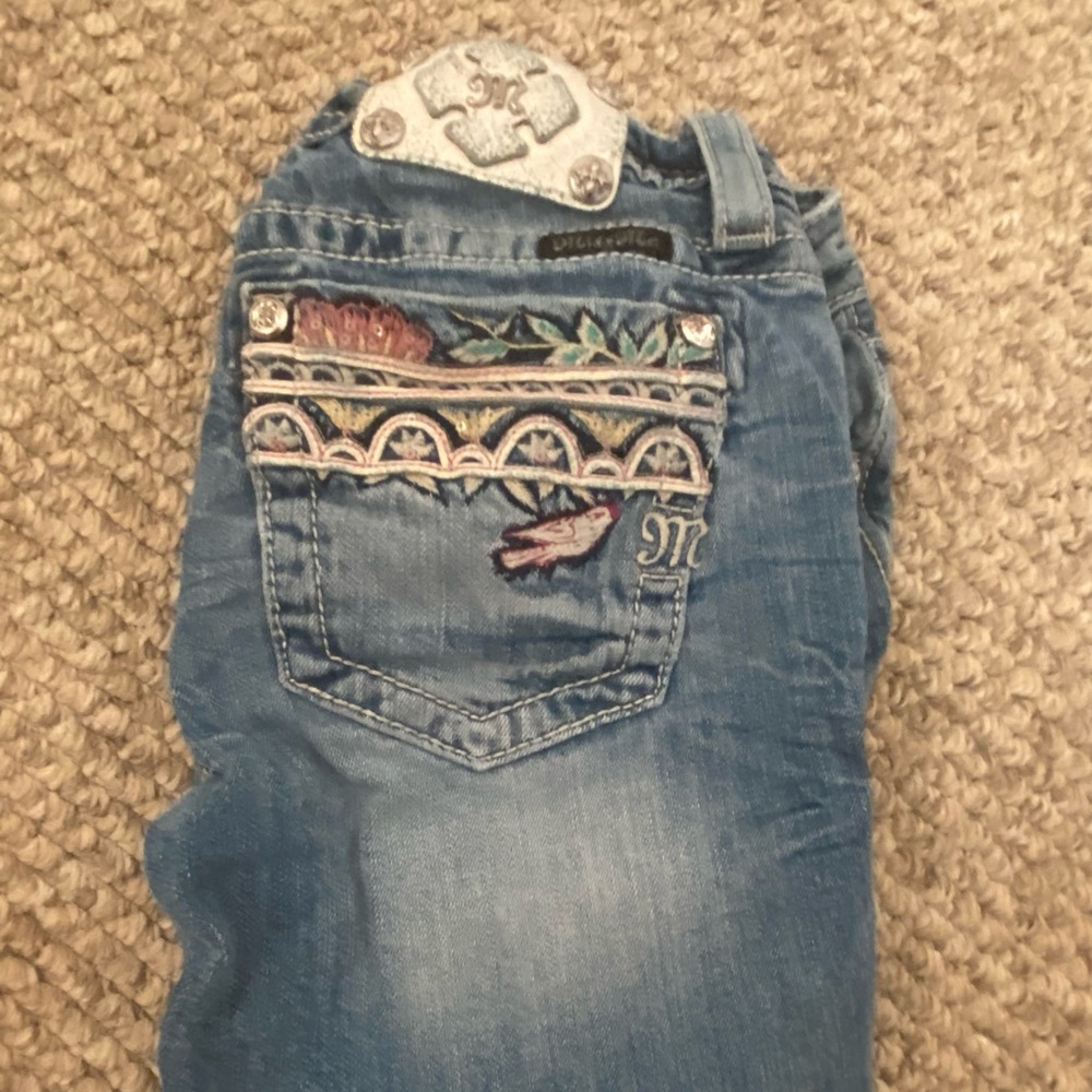 Authentic Miss Me Jean Shorts Size 27
